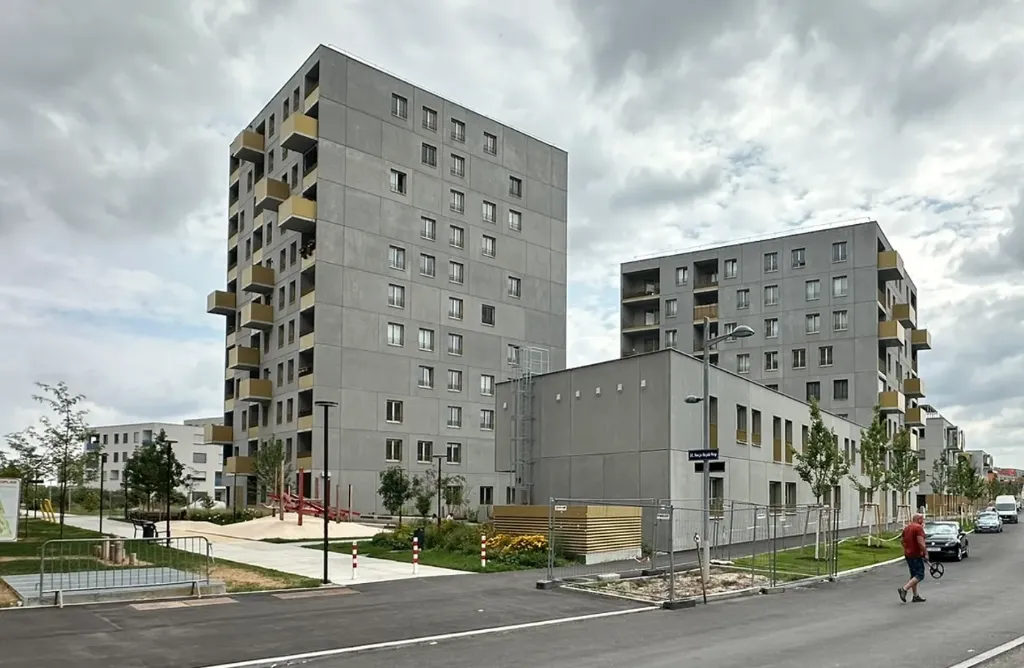 NR PV-Anlage Lotte-Hass-Weg, Wien 22. (25 Jahre)
